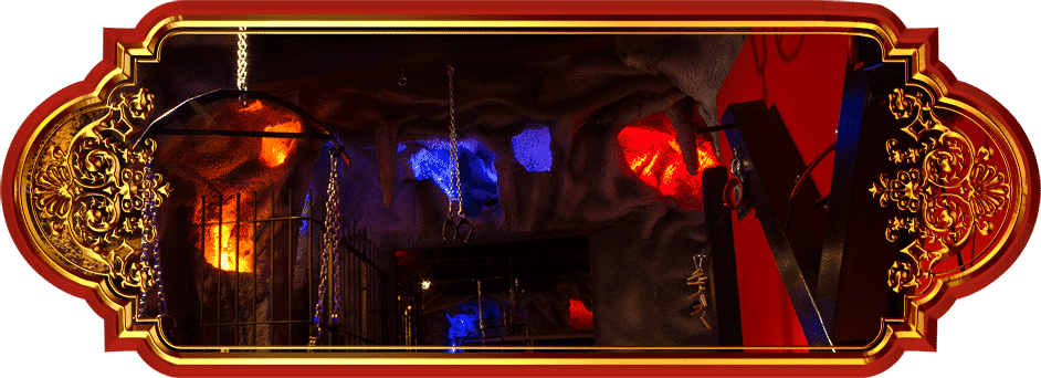 Lillith Club - Spiegel mit SM-Zimmer
